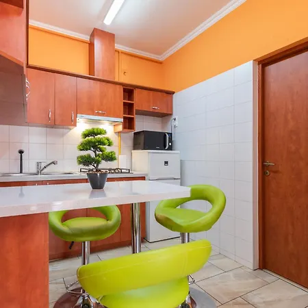 Apartman R