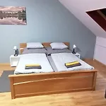 R Apartment Budapest