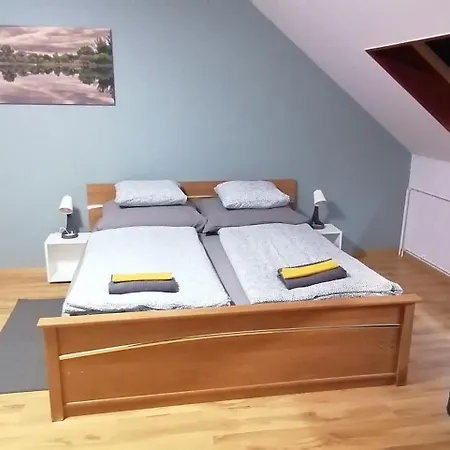 R Apartamento Budapest