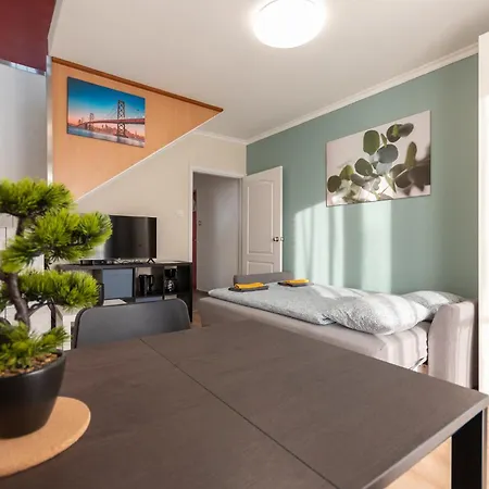 Apartment R