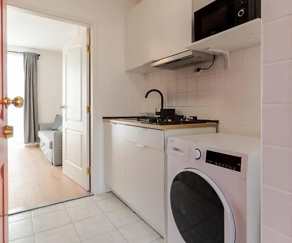 R Appartement Boedapest