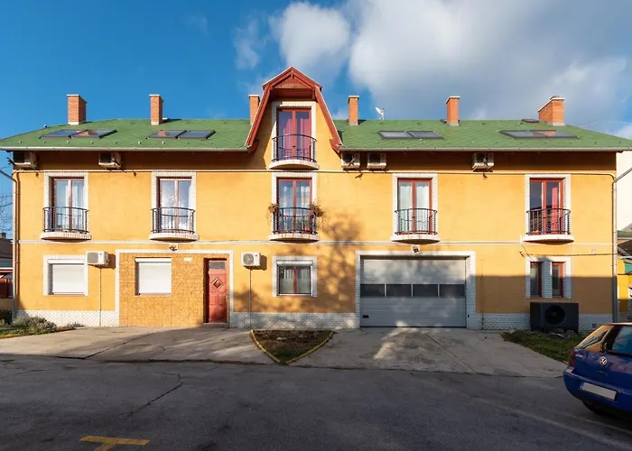 R Appartement Boedapest